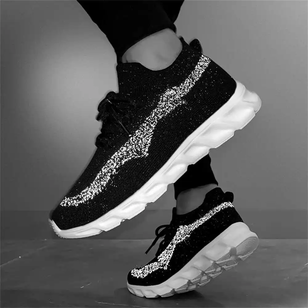 Platte zool veterschoenen paar - Home Gym And Basketball Court recensie en prijs